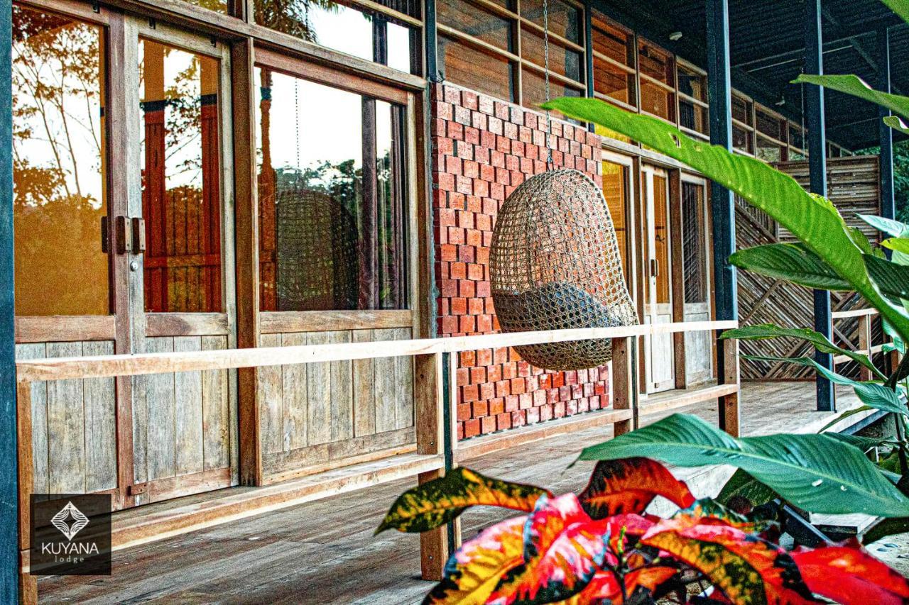Kuyana Amazon Lodge Archidona Eksteriør billede